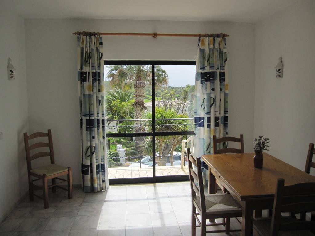 Villa Figueira Figueira  Szoba fotó